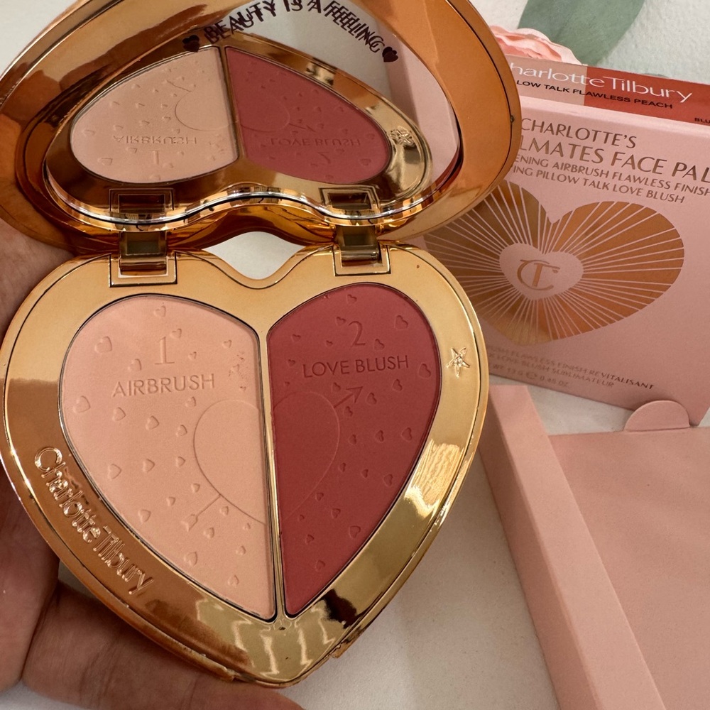 Charlotte Tilbury Heart Blush Duo - PILLO TALK FLAWLESS PEACH 🍑